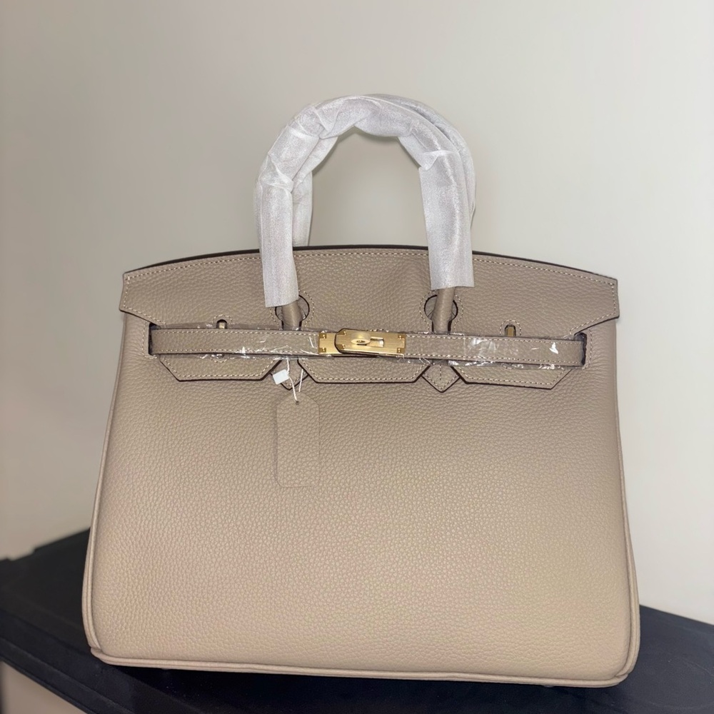 Tan Genuine leather wirkin